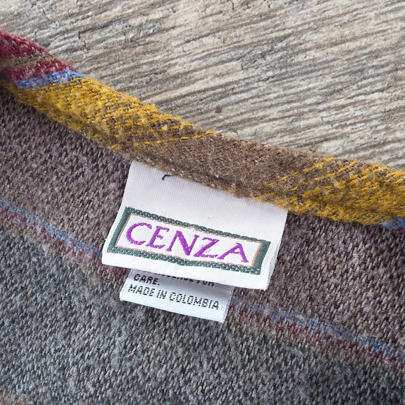 Striped Multicolor Button-Up Vest - Picture 3 of 4